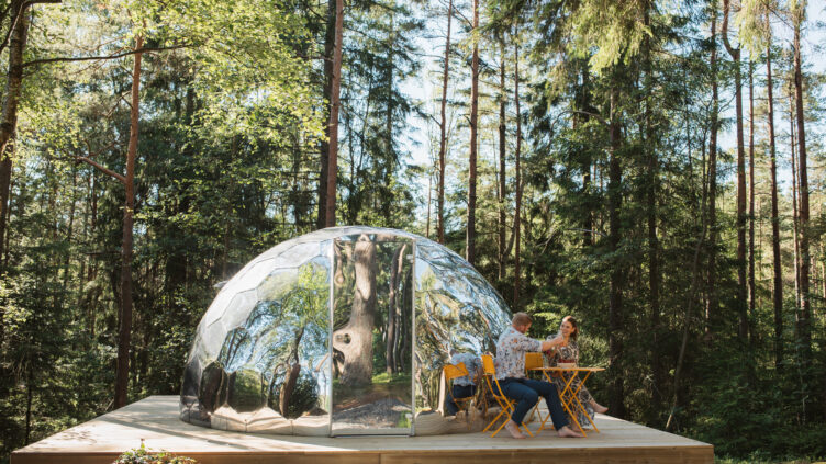Glamping dome på Gråbogården