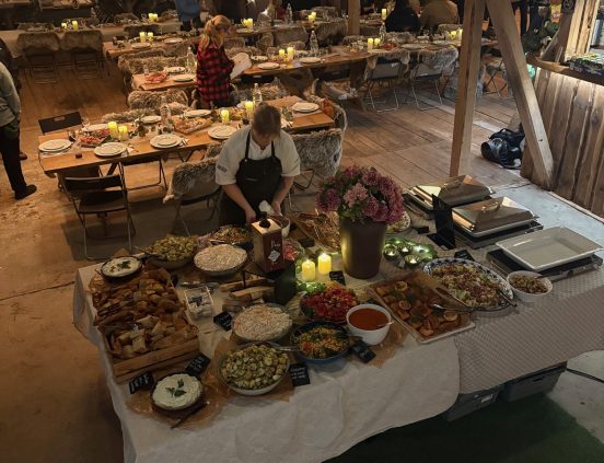 Ale loge konferens aktiviteter fest bröllop övernattning tält EventTjänster