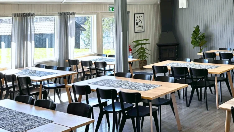 Fest & matsalen med plats för 60 gäster